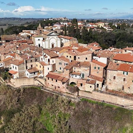 L'Angolo Del Barbacane Terricciola Экстерьер фото